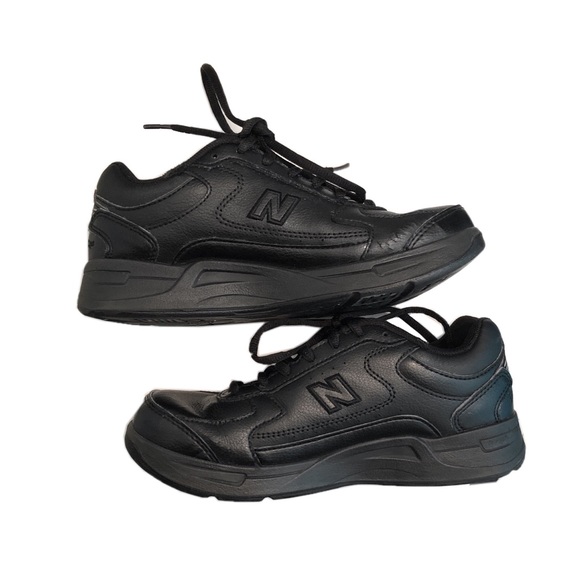 new balance dad shoes black